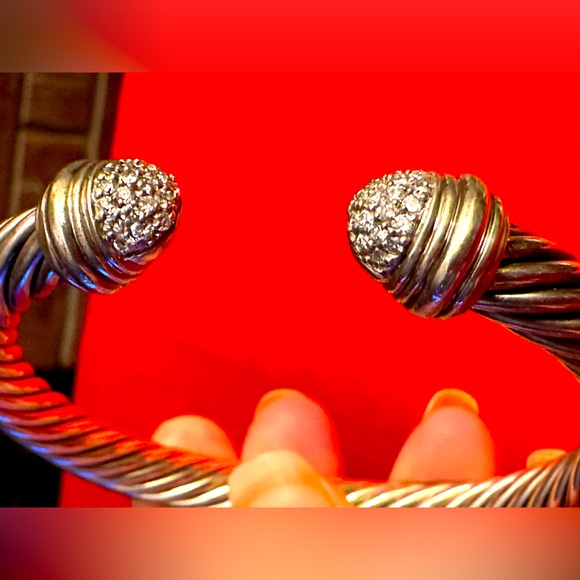 WOW POSHMARK - Authentic David Yurman Diamond & Sterling Silver Bracelet - Picture 2 of 16